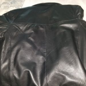 Mens large leather jacket - perry ellis